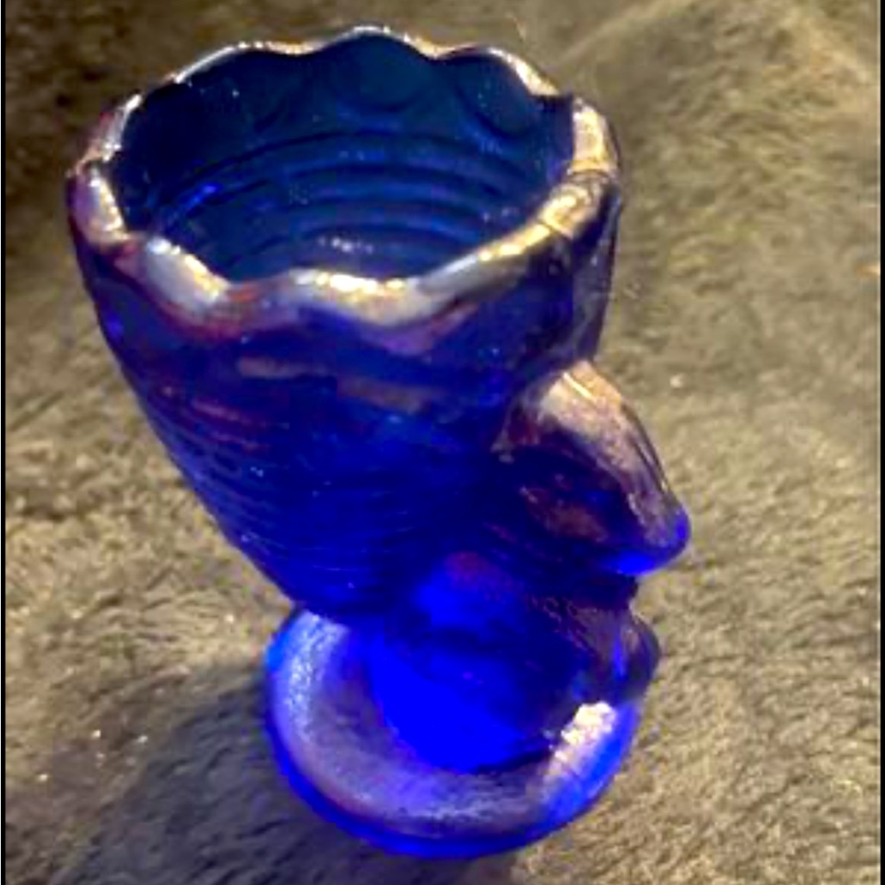 Royal Embassy vintage cobalt blue glass rabbit with basket candy dish .